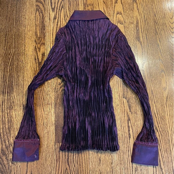 Purple iridescent crimped blouse - Picture 2 of 5